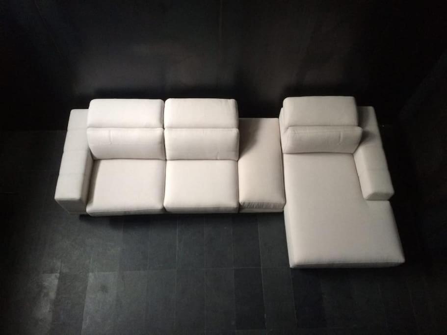 Exclusivo De Diseno Centro Matahacas Bajo